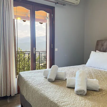Virginia - In Helmata Apartamento Argostoli (Kefalonia)
