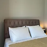 Virginia - In Helmata Argostoli (Kefalonia)