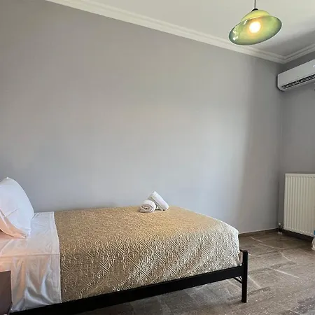 Apartment Virginia - In Helmata Argostoli (Kefalonia)