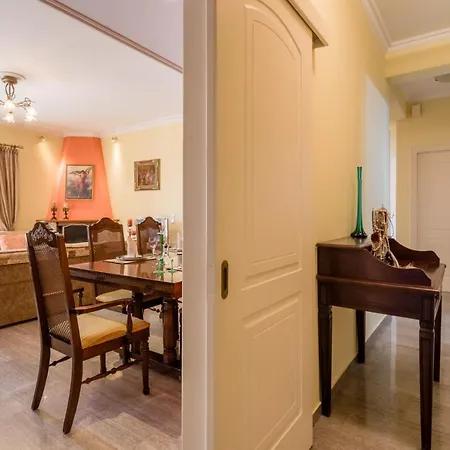 Virginia - In Helmata Apartment Argostoli (Kefalonia)