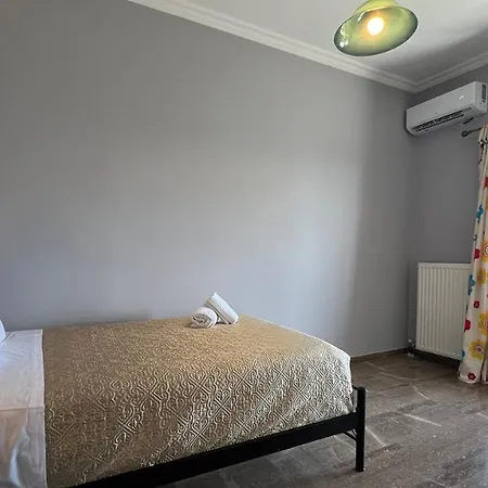 Apartment Virginia - In Helmata Argostoli (Kefalonia)
